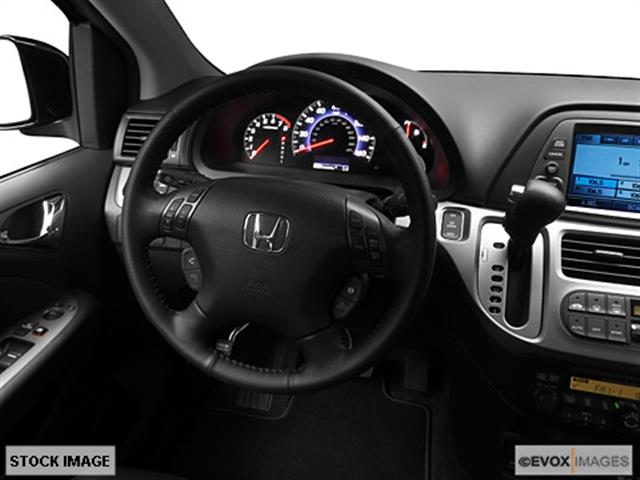 Honda Odyssey 2010 photo 4