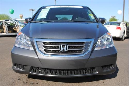 Honda Odyssey 2010 photo 2