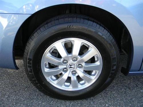 Honda Odyssey 2010 photo 2