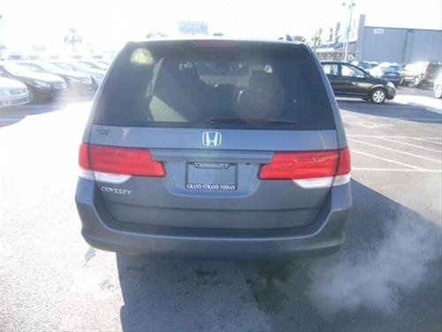 Honda Odyssey 2010 photo 2