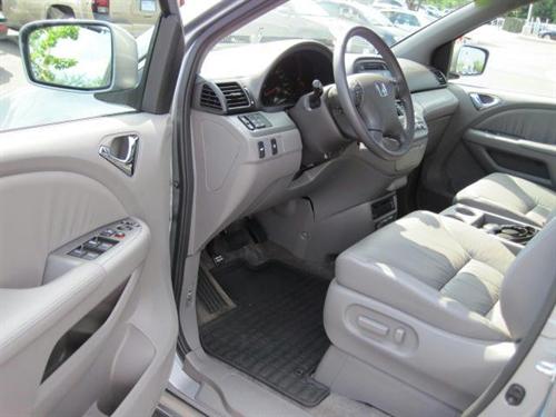 Honda Odyssey 2010 photo 4