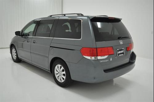 Honda Odyssey 2010 photo 3