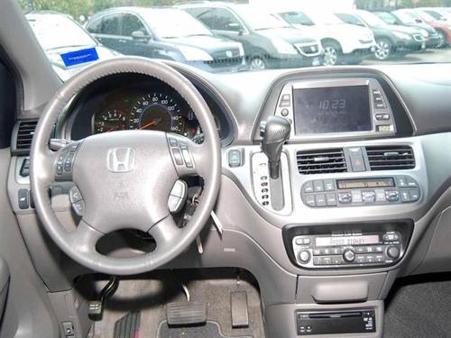 Honda Odyssey 2010 photo 4