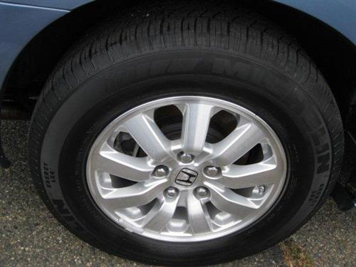 Honda Odyssey 2010 photo 2