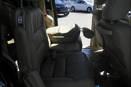 Honda Odyssey 2010 photo 1
