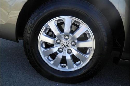 Honda Odyssey 2010 photo 2