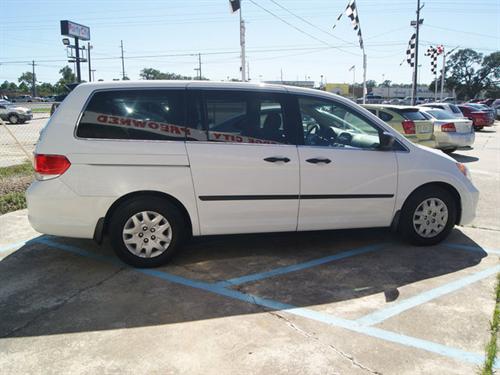 Honda Odyssey 2010 photo 2