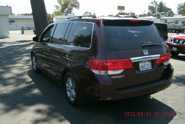 Honda Odyssey 2010 photo 3