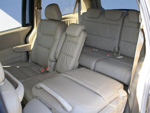 Honda Odyssey 2010 photo 5