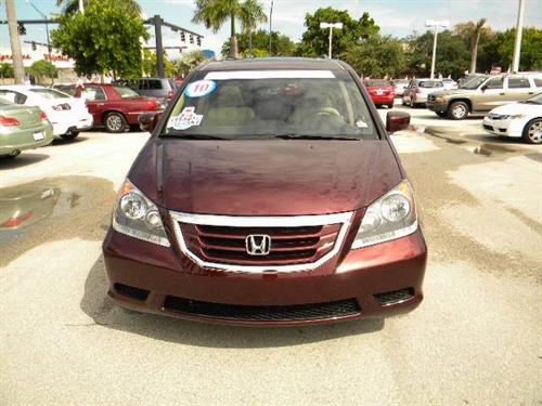 Honda Odyssey 2010 photo 1