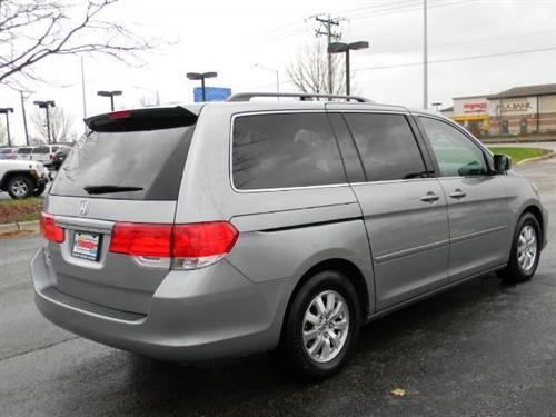 Honda Odyssey 2010 photo 4
