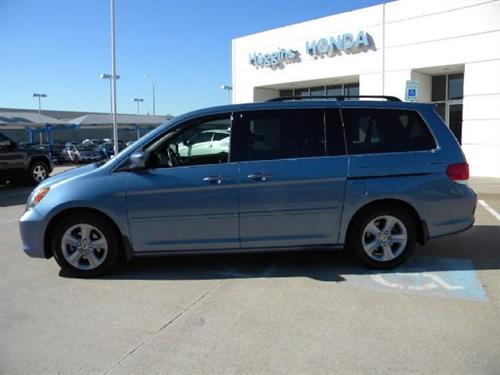 Honda Odyssey 2010 photo 2