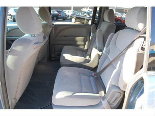 Honda Odyssey 2010 photo 3