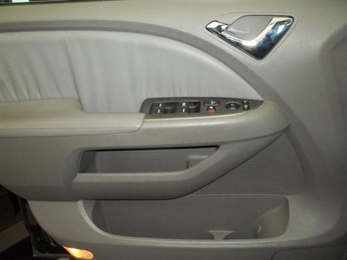 Honda Odyssey 2010 photo 3