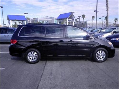 Honda Odyssey 2010 photo 1