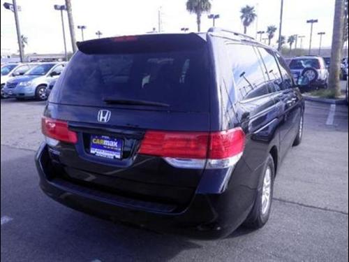 Honda Odyssey 2010 photo 2