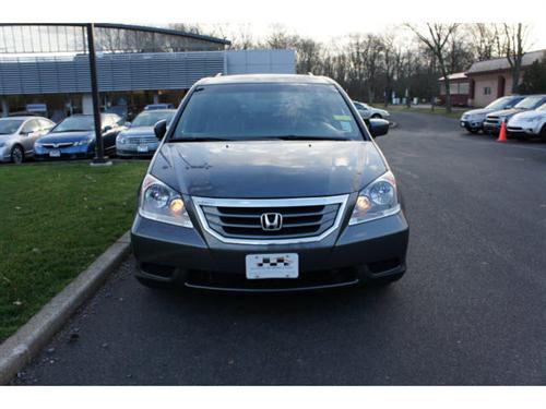 Honda Odyssey 2010 photo 2