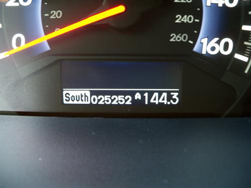 Honda Odyssey 2010 photo 2