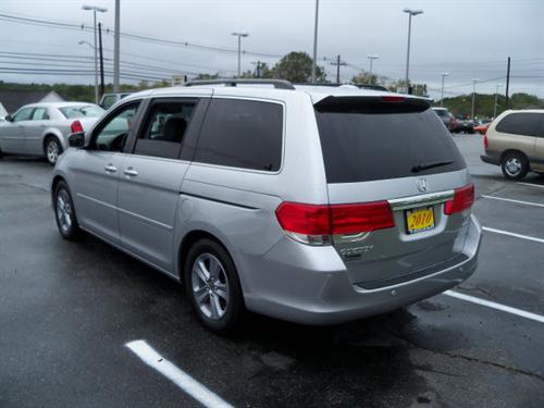 Honda Odyssey 2010 photo 4