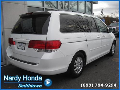 Honda Odyssey 2010 photo 2