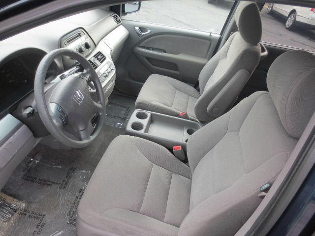 Honda Odyssey 2010 photo 4