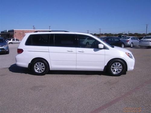 Honda Odyssey 2010 photo 1