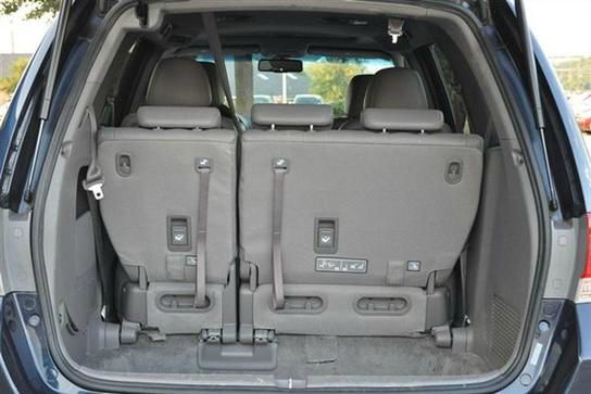 Honda Odyssey 2010 photo 1