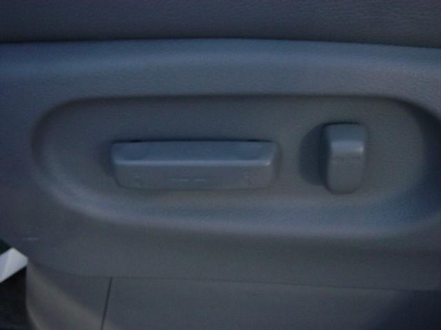 Honda Odyssey 2010 photo 2