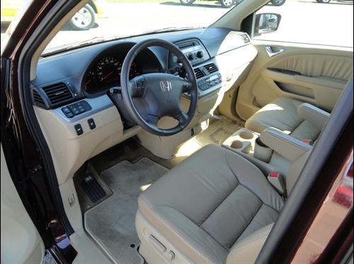 Honda Odyssey 2010 photo 1