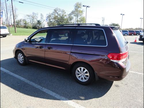 Honda Odyssey 2010 photo 2
