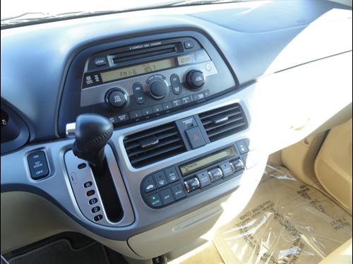 Honda Odyssey 2010 photo 5