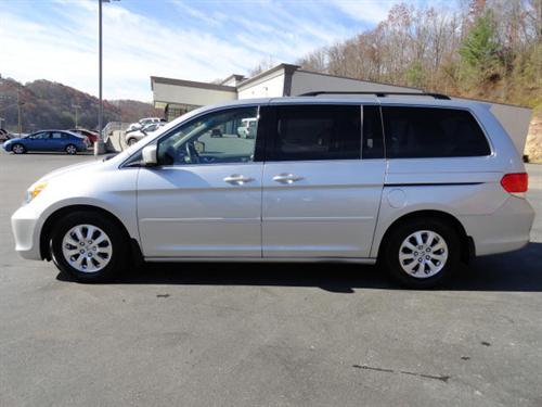 Honda Odyssey 2010 photo 4