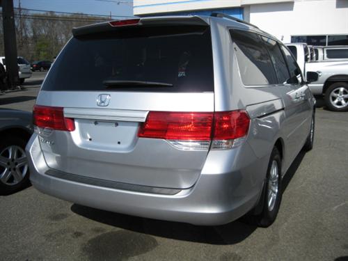 Honda Odyssey 2010 photo 2