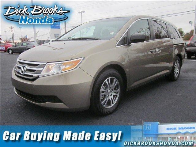 Honda Odyssey Open-top MiniVan