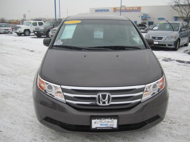 Honda Odyssey 2011 photo 1