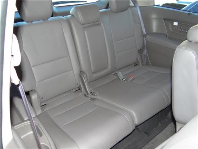 Honda Odyssey 2011 photo 9