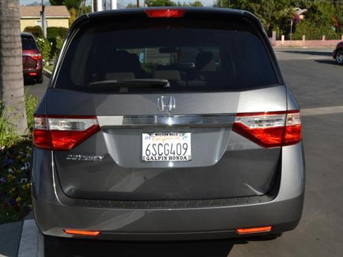 Honda Odyssey 2011 photo 1