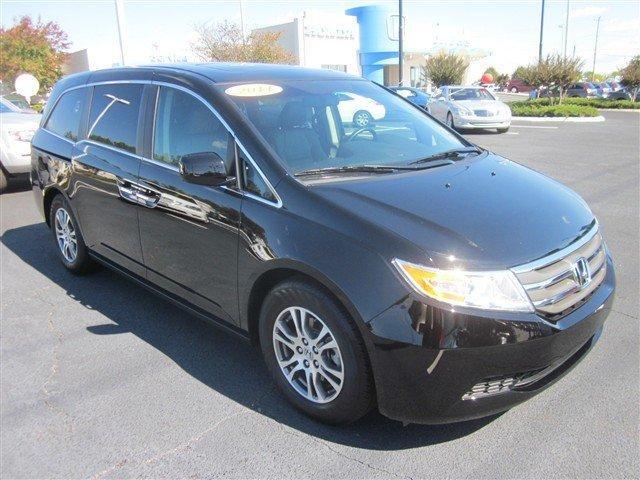Honda Odyssey 2011 photo 1
