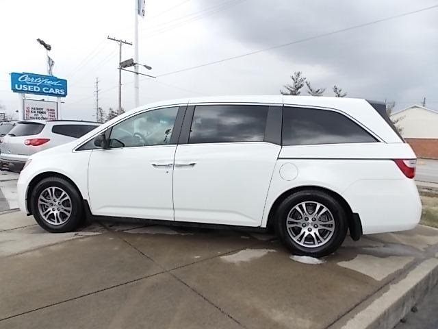 Honda Odyssey 2011 photo 3