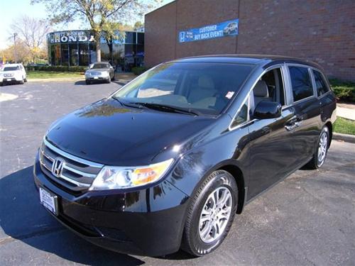 Honda Odyssey 2011 photo 2