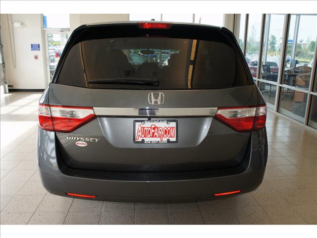 Honda Odyssey 2011 photo 1