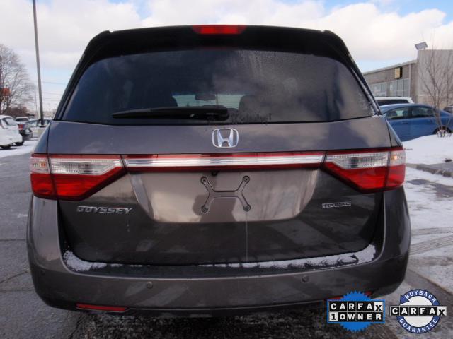 Honda Odyssey 2011 photo 3