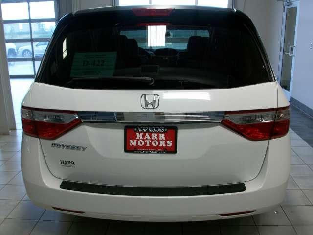 Honda Odyssey 2011 photo 5