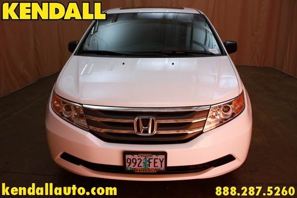 Honda Odyssey 2011 photo 1