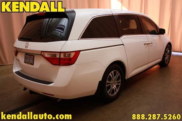 Honda Odyssey 2011 photo 3