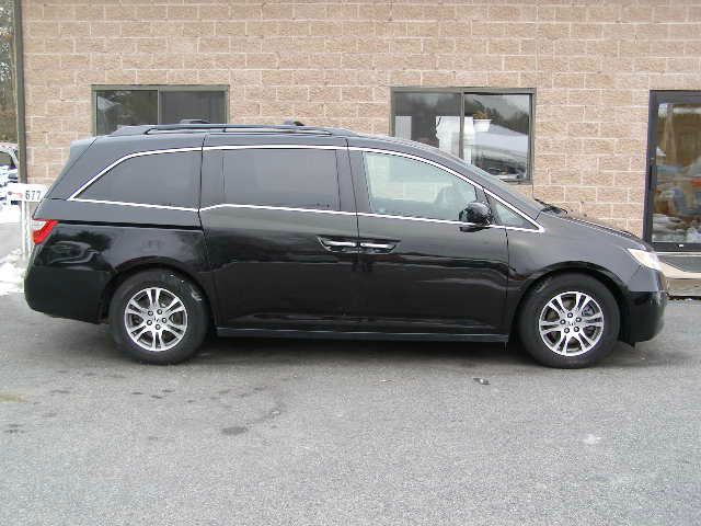 Honda Odyssey 2011 photo 1