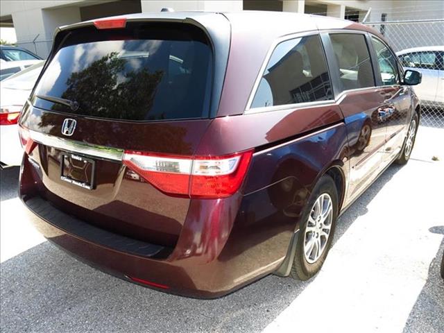 Honda Odyssey 2011 photo 1