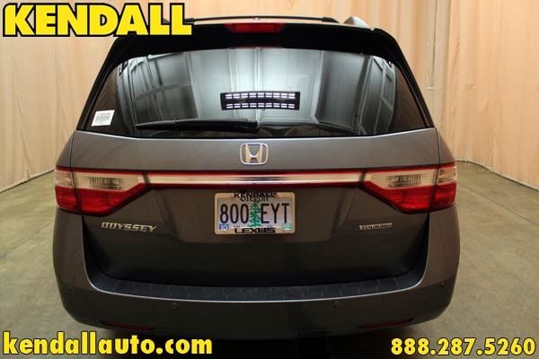 Honda Odyssey 2011 photo 4
