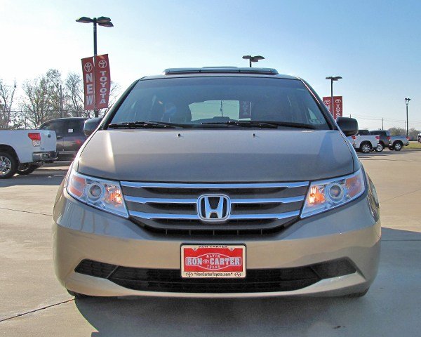 Honda Odyssey 2011 photo 1