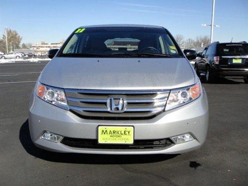 Honda Odyssey 2011 photo 2